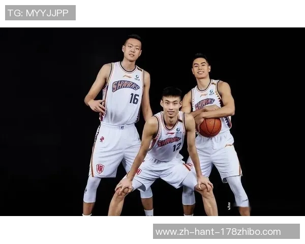 上海足球俱乐部新赛季展望与球队建设发展战略分析